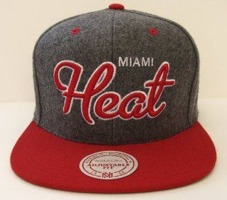 Miami Heat Retro Mitchell & Ness Script Snapback Cap Hat Wool Burgundy 