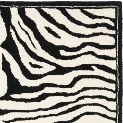 Handmade New Zealand Wool Zebra Black and Ivory Rug (6' Square) Safavieh Round/Oval/Square