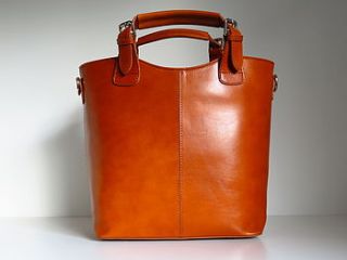 classic tan leather buckle tote by the leather store