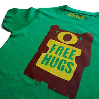 child's free bear hug t shirt by tee and toast