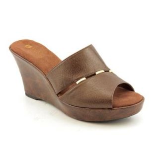White Mountain Outdream Womens Size 7 Brown Slides Sandals Shoes Shoes