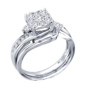 De Couer 10k Gold 3/4ct TDW Diamond Cushion Bridal Ring Set (H I, I2) De Couer Bridal Sets
