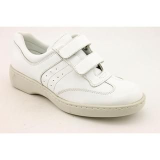Auditions Women's 'White Tennis Shoe' Leather Athletic Shoe   Wide (Size 6.5) Athletic