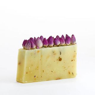 english rose organic soap by quintessentially english