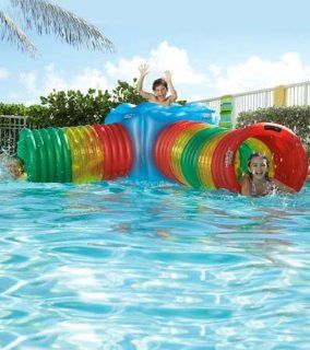 Amazing Pool Maze Inflatable Floating Play System Toys & Games