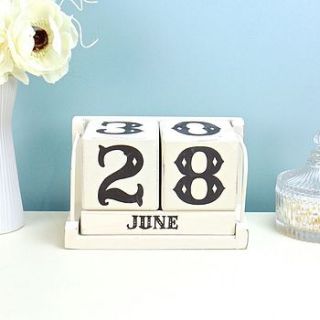 'shabby chic' calendar blocks in cream by lisa angel homeware and gifts