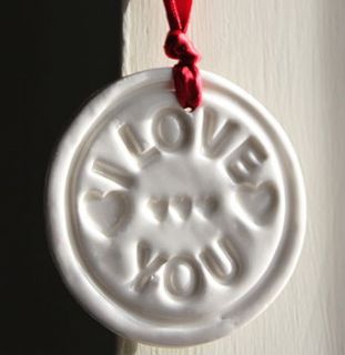 porcelain 'i love you' tag by artisan