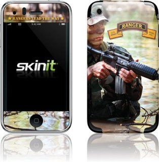 US Army   Army Rangers Soldier   Apple iPhone 3G / 3GS   Skinit Skin  Sports Fan Cell Phone Accessories  Sports & Outdoors