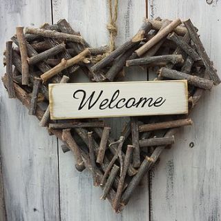 welcome heart wreath by giddy kipper