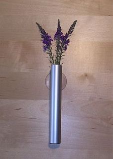 the tube vase by mocha