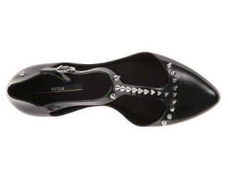 Add some rebel appeal to your ensemble with the Melissa Doris Spike