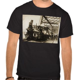 Burlington Railroad Aurora Engine #139 1893 Shirts