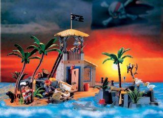 Playmobil 3938 Pirate Lagoon and Jail, Toys & Games