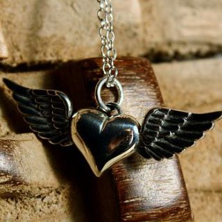 flying love necklace by vioella