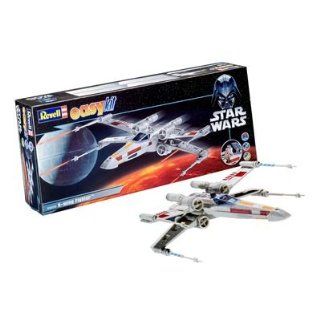Revell easykit 06656   Steckbausatz Star Wars X Wing Fighter Luke Skywalker Spielzeug