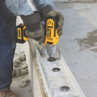 DEWALT MAX Impact Wrench Kit — 20 Volt, 1/2in. Drive with Detent Pin, Model# DCF889M2  Impact Wrenches