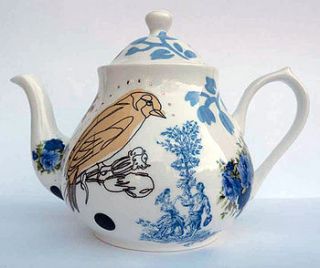 'english eclectic' blue teapot by the art salon