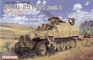 6217 1/35 251/21 Ausf. D Schutzenpanzer Wagen Drilling Toys & Games