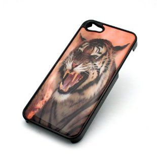 BLACK Snap On Case IPHONE 5 5S Plastic Cover ROARING TIGER lion leopard cat cro Cell Phones & Accessories