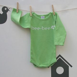 organic cotton bodysuit   logo by bee bee