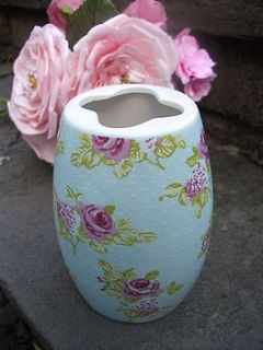 rose toothbrush holder by the hiding place