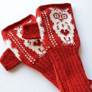 valentine owl knitted hand warmers by clova knits