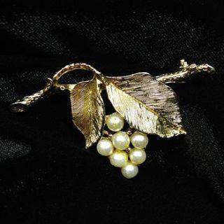 vintage goldtone leaves brooch by iamia