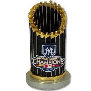NEW YORK YANKEES 209 WORLD SERIES CHAMPS TROPHY PAPERWEIGHT  Sports Fan Paper Weights  Sports & Outdoors