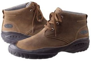 TravelSmith   Men's Clarks Muckers Shoes