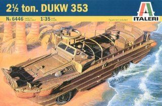 2 1/2 Ton DUKW 353 Amphibious Vehicle 1/35 Italeri Toys & Games