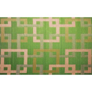 Squares Green Indoor/ Outdoor Reversible Area Mat (4 X 6)