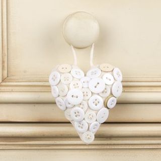 wooden button heart decoration by dibor