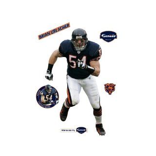 Brian Urlacher Chicago Bears Wall Decal  Sports Fan Wall Banners  Sports & Outdoors