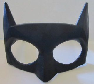 Beware the Batman 2013 McDonalds #6 Wear The Batman Mask Toys & Games