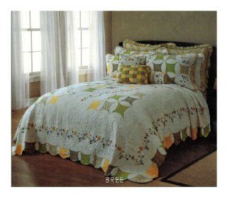 Always Home   Twin Bedspread  Bree Design  Handcrafted   Quilts