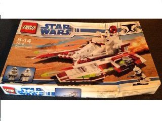 LEGO Star Wars 7679 Republic Fighter Tank (592 pieces) Toys & Games