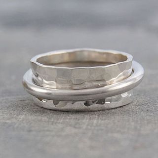 chunky sterling silver rotating ring by otis jaxon silver and gold jewellery