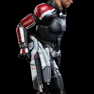 Mass Effect 3 Commander Shepard Statue