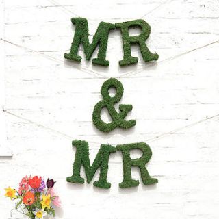 real moss covered 'mr and mr' sign by the moss letter company