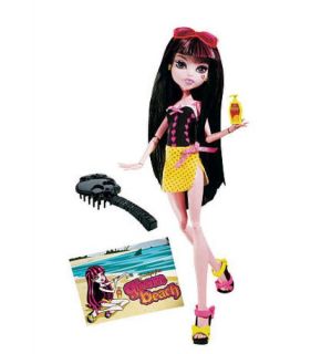 Monster High Gloom Beach Draculaura 
					Toys  TheHut