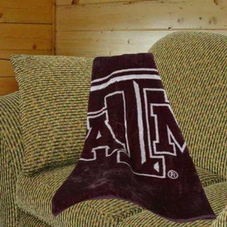NCAA Texas A&M Aggies 50'' x 60'' Maroon Gray Team Spirit Royal Plush Blanket Throw   Sports Fan Throw Blankets