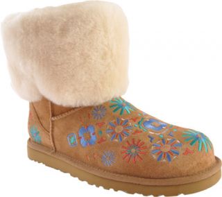 UGG Embroidery Mid