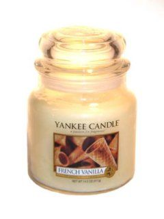 French Vanilla Medium Jar Candle   Yankee Candle  