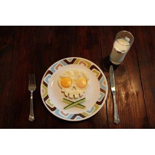 Funny Side Up Skull Shaped Egg Mold Novelty Egg Ring Egg Poachers Kitchen & Dining