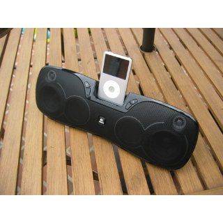 Logitech S715i Portable 30 Pin iPod/iPhone Speaker Dock   Players & Accessories