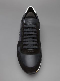 Fendi Low Top Sneaker