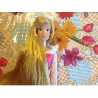 Disney Princess Exclusive 17" Singing Doll   Sleeping Beauty Aurora Toys & Games