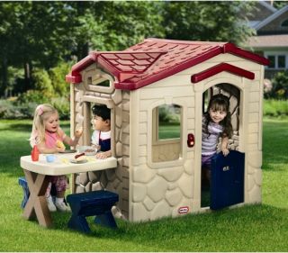 Little Tikes Picnic on the Patio Plastic Playhouse   Outdoor Playhouses