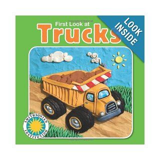 First Look at Trucks (First Look Book) (with easy to  e book) (Smithsonian First Looks) (First Look (Soundprints)) Laura Gates Galvin, Susan Eaddy 9781607271192 Books