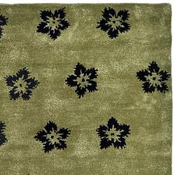 Handmade Soho Leaves Sage New Zealand Wool Rug (9'6 x 13'6) Safavieh 7x9   10x14 Rugs